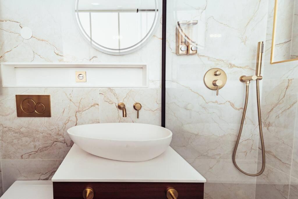 Luxueux Appartement Proche Disneyland Bussy-Saint-Georges Bagian luar foto