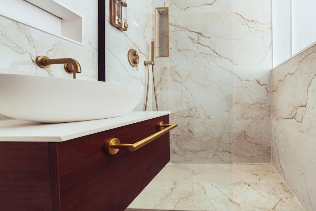 Luxueux Appartement Proche Disneyland Bussy-Saint-Georges Bagian luar foto